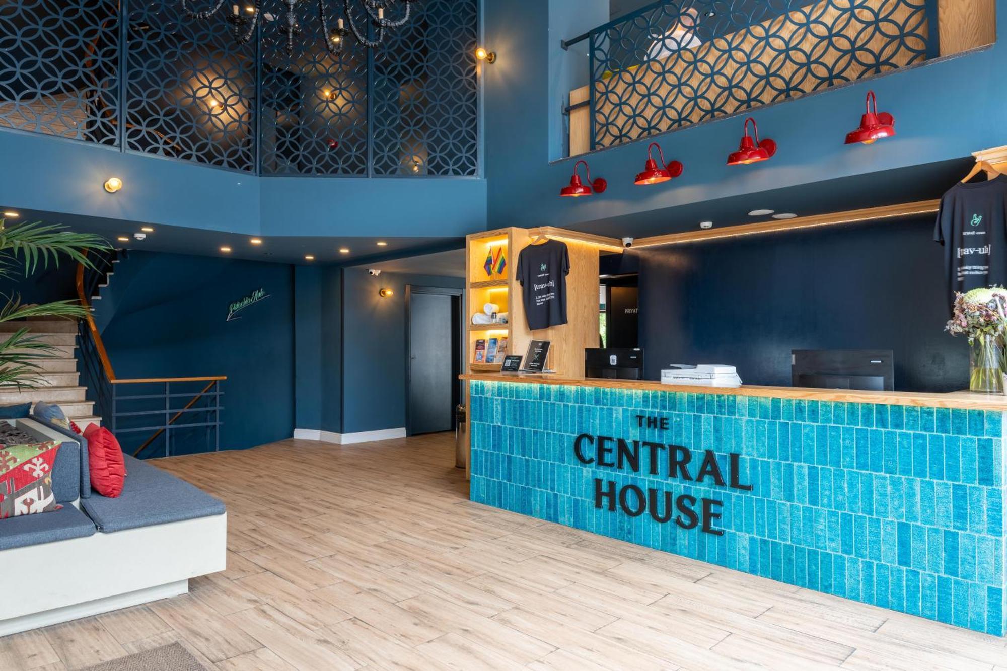 The Central House Istanbul Galata Hostel — Foto’s 3
